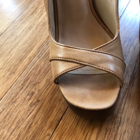 Heels - Picture 2 of 8